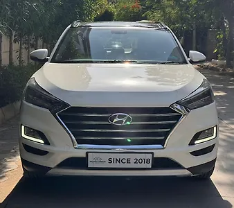 2021 Hyundai Tucson GLS 4WD AT Diesel 1 2021 Hyundai Tucson GLS 4WD AT Diesel 1