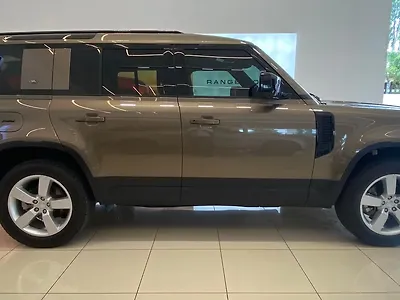 2024 Land Rover Defender 110 HSE 2.0 Petrol