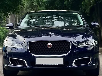 2019 Jaguar XJ50 3.0 V6 1