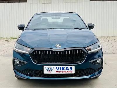 2025 Skoda Slavia Monte Carlo Petrol 1.5L Turbo Automatic (DCT) 1