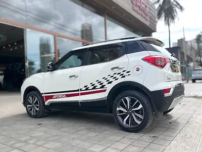 2020 Mahindra XUV300 W8 (O) 1.5 Diesel AMT