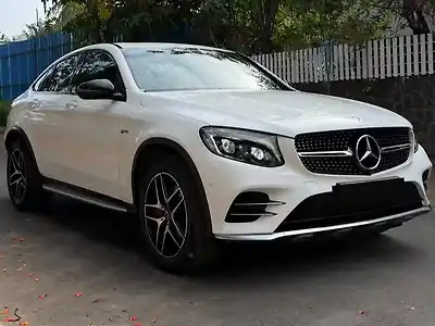 2019 मर्सिडीज़ बेंज़ GLC 43 एएमजी 1