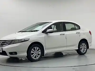2013 होंडा सिटी 1.5 v एमटी 1