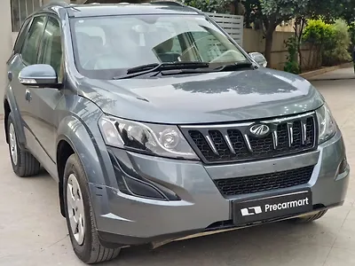 2017 Mahindra XUV500 W6 1