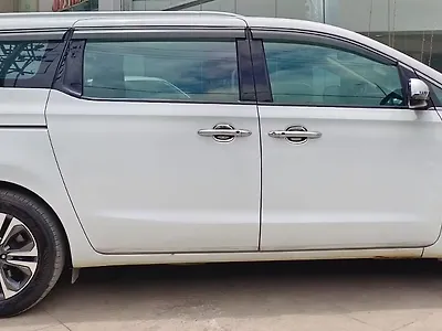 2022 Kia Carnival Limousine 7 STR