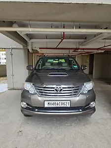 2015 Toyota Fortuner 4x2 AT 1 2015 Toyota Fortuner 4x2 AT 1