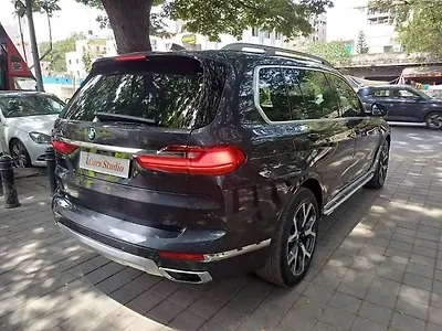 2020 BMW X7 xDrive30d DPE Signature