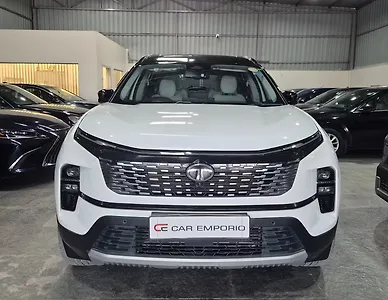 2024 Tata Safari Accomplished Plus Dual Tone AT 7 STR 1 2024 Tata Safari Accomplished Plus Dual Tone AT 7 STR 1