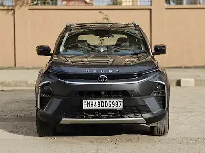 2025 Tata Nexon Fearless Plus (PS) Petrol 1.2L Turbo Automatic (DCT) Dark Edition 1