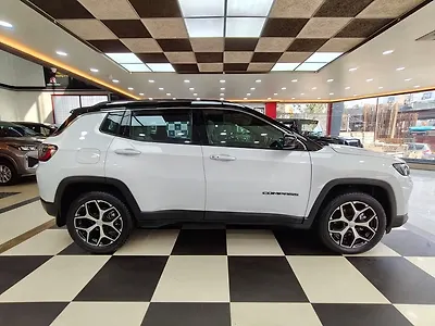 2024 Jeep Compass Limited (O) 2WD Diesel 2.0L Turbo Automatic (TC)
