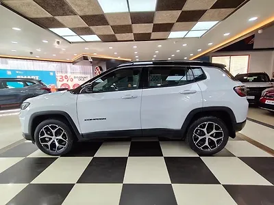 2024 Jeep Compass Limited (O) 2WD Diesel 2.0L Turbo Automatic (TC)