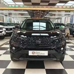 2023 Tata Harrier XTA Plus Dark Edition 1