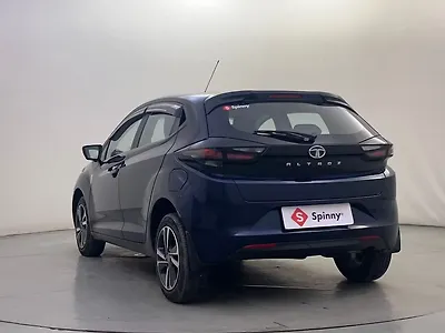 2023 Tata Altroz XZ Petrol