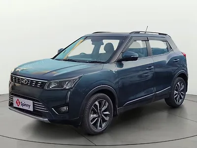 2021 Mahindra XUV300 W8 (O) 1.5 Diesel [2020] 1