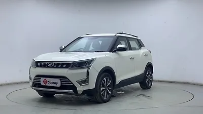 2021 Mahindra XUV300 W8 (O) 1.5 Diesel AMT 1 2021 Mahindra XUV300 W8 (O) 1.5 Diesel AMT 1