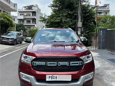 2018 Ford Endeavour Titanium 3.2 4x4 AT 1 2018 Ford Endeavour Titanium 3.2 4x4 AT 1