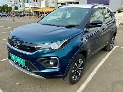 2020 टाटा नेक्सन ईवी xz प्लस 1 2020 टाटा नेक्सन ईवी xz प्लस 1