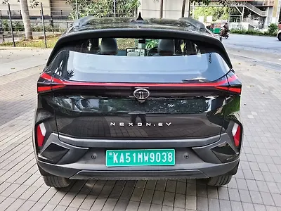 2024 Tata Nexon EV Empowered Plus Long Range