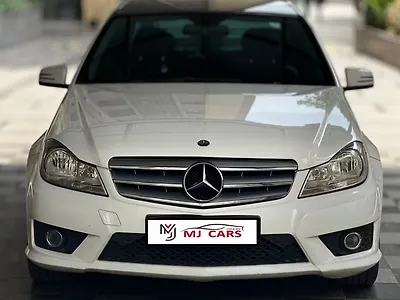 2013 Mercedes-Benz C-Class 220 CDI Sport 1
