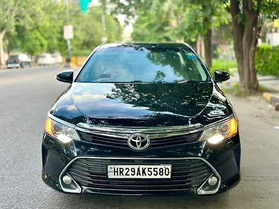 2015 Toyota Camry 2.5 G 1