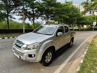 2016 इसुज़ू डी-मैक्स वी-क्रॉस 4x4 1