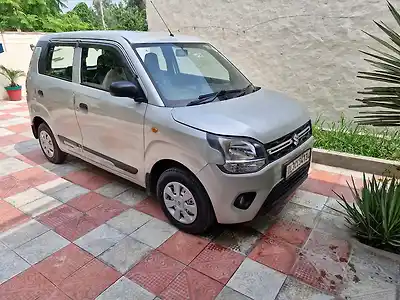 2020 मारुति सुज़ुकी वैगन आर lxi (o)  1.0 सीएनजी 1