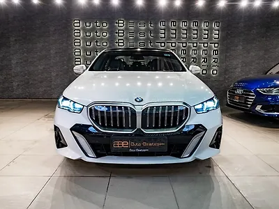 2026 BMW 5-Series 530Li Petrol 2.0L Turbo Automatic Aluminium Satinated 1 2026 BMW 5-Series 530Li Petrol 2.0L Turbo Automatic Aluminium Satinated 1