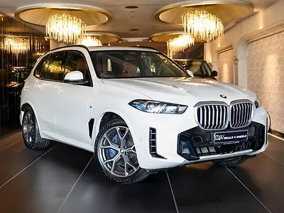 2025 BMW X5 xDrive40i M Sport Pro