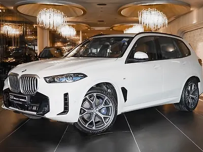 2025 BMW X5 xDrive40i M Sport Pro