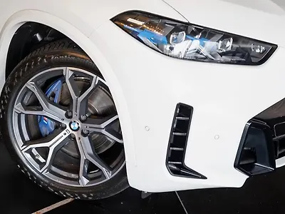 2025 BMW X5 xDrive40i M Sport Pro