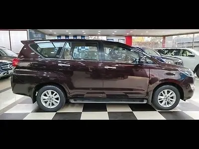 2016 Toyota Innova Crysta 2.4 Z 7 STR