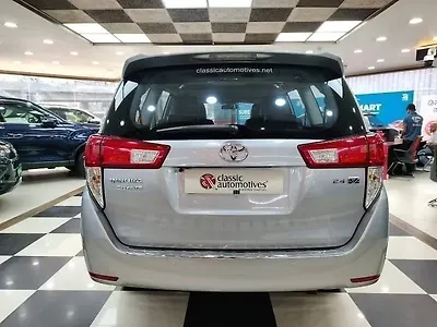 2017 Toyota Innova Crysta 2.4 VX 7 STR