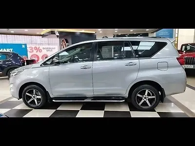 2017 Toyota Innova Crysta 2.4 VX 7 STR