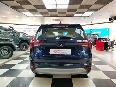 2021 Mahindra Old Generation XUV700 AX 7 Petrol AT Luxury Pack 7 STR