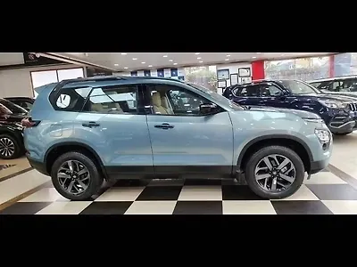 2022 Tata Safari XZA Plus 6S