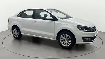 2015 Volkswagen Vento Highline 1.2 (P) AT 1 2015 Volkswagen Vento Highline 1.2 (P) AT 1
