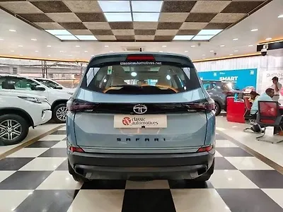 2022 Tata Safari XZA Plus 6S