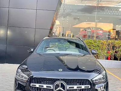 2026 Mercedes-Benz GLA 200 1
