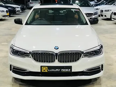 2018 BMW 5-Series 520d Luxury Line [2017-2019] 1
