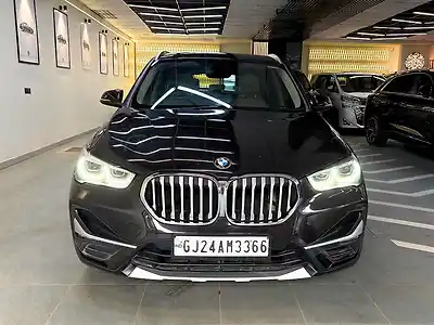2020 बीएमडब्ल्यू X1 एसड्राइव20i एक्सलाइन 1