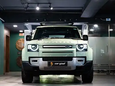 2023 Land Rover Defender 110 X 3.0 Petrol 1