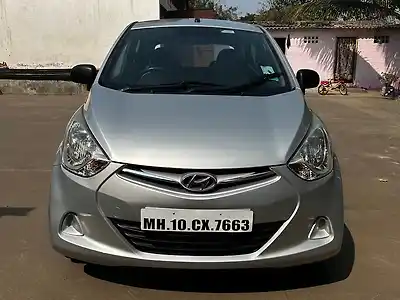 2018 हुंडई ईऑन एरा + 1