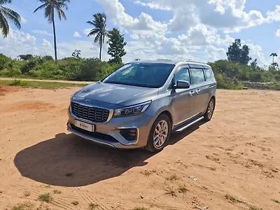 2020 Kia Carnival Limousine Plus 7 STR