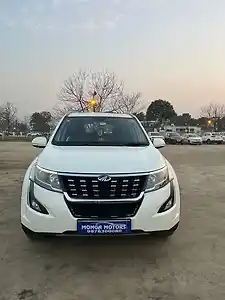2020 महिंद्रा XUV500 w9 ऑटोमैटिक 1 2020 महिंद्रा XUV500 w9 ऑटोमैटिक 1