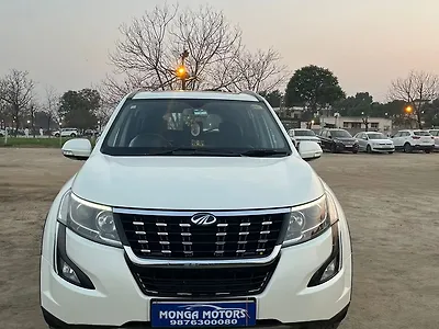 2020 Mahindra XUV500 W9 AT 1