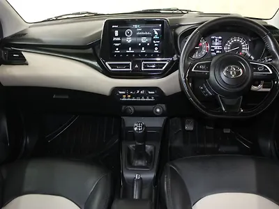 2023 Toyota Glanza V Petrol Manual