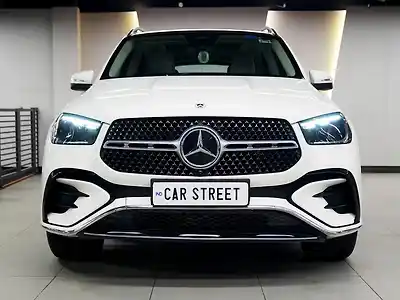 2025 मर्सिडीज़ बेंज़ GLE AMG Line Mild Hybrid (Electric + Diesel) 2.0L Turbo Automatic AMG Line 1