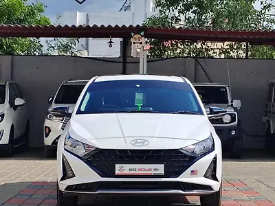 2025 Hyundai Elite i20 Sportz (O) 1.2 IVT [2024-2025] 1