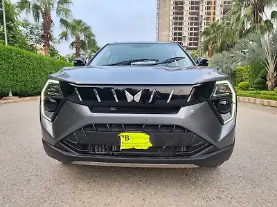 2025 Mahindra XUV 3XO AX5 Petrol 1.2L Turbo Automatic (TC) 1