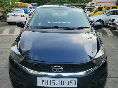 2023 Tata Tiago XM iCNG [2023-2025] 1